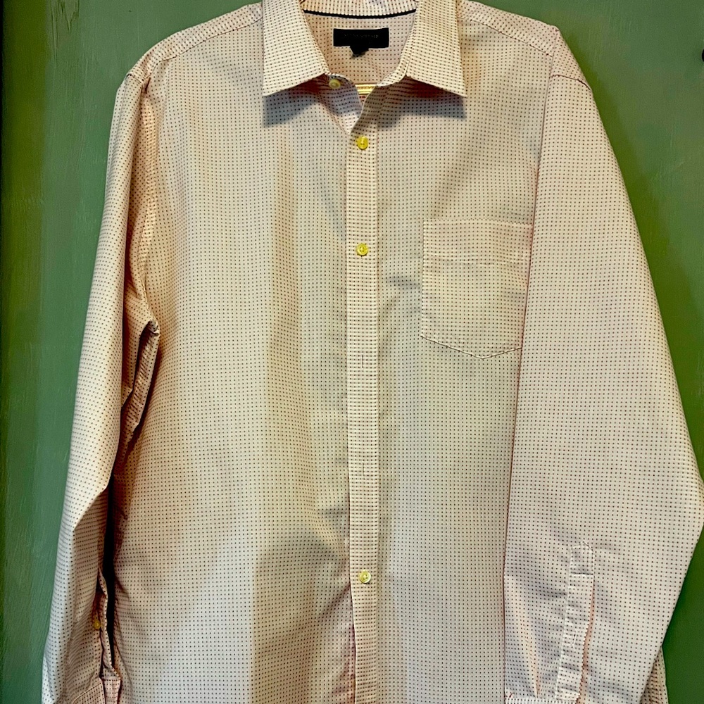 Banana Republic Red Dotted Button Down Dress Shirt, XL, 17.5 Neck, 35-36 Chest